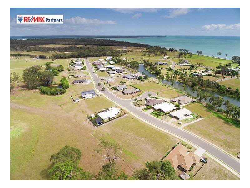 32 Sirenia Drive, Burrum Heads QLD 4659