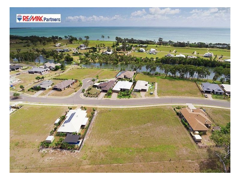 32 Sirenia Drive, Burrum Heads QLD 4659
