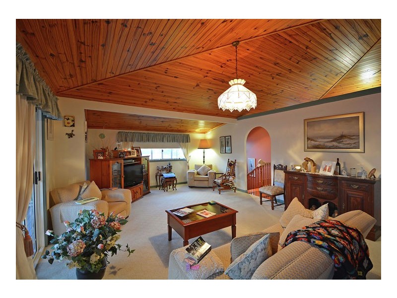 22 Craig Crescent, Pialba QLD 4655