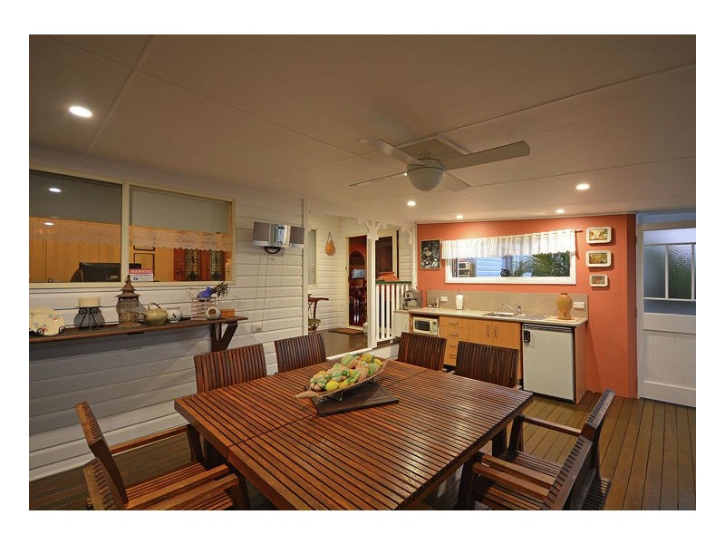22 Craig Crescent, Pialba QLD 4655