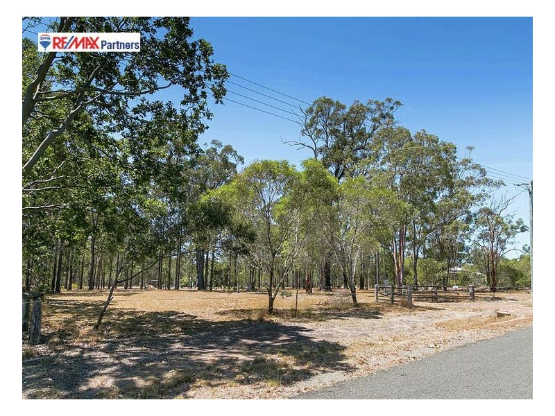 16 Miller Cres, Burrum Heads QLD 4659