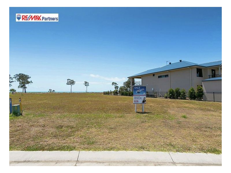 73 Barramundi Drive, Burrum Heads QLD 4659