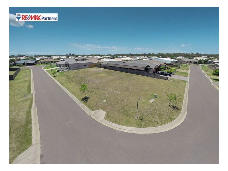1 Michael Way, Burrum Heads QLD 4659