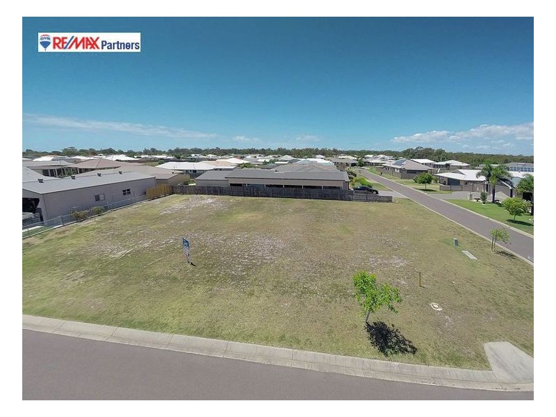 1 Michael Way, Burrum Heads QLD 4659
