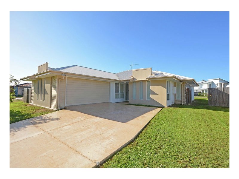 23 Northshore Ave, Toogoom QLD 4655