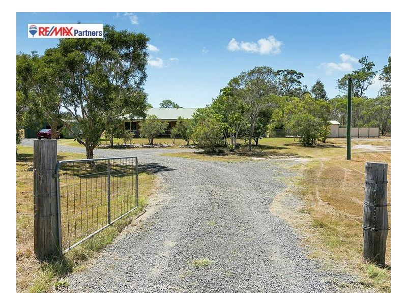 10 Oakes Drive, Burrum Heads QLD 4659