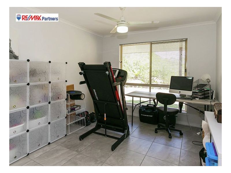 10 Oakes Drive, Burrum Heads QLD 4659