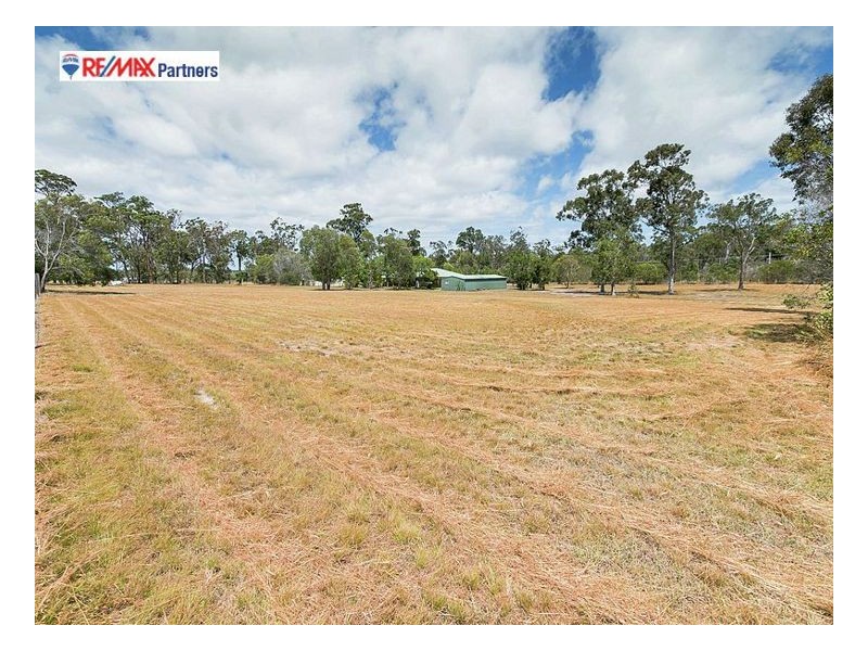 10 Oakes Drive, Burrum Heads QLD 4659