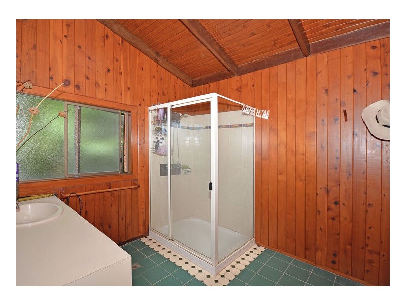 28 Zephyr Street, Scarness QLD 4655