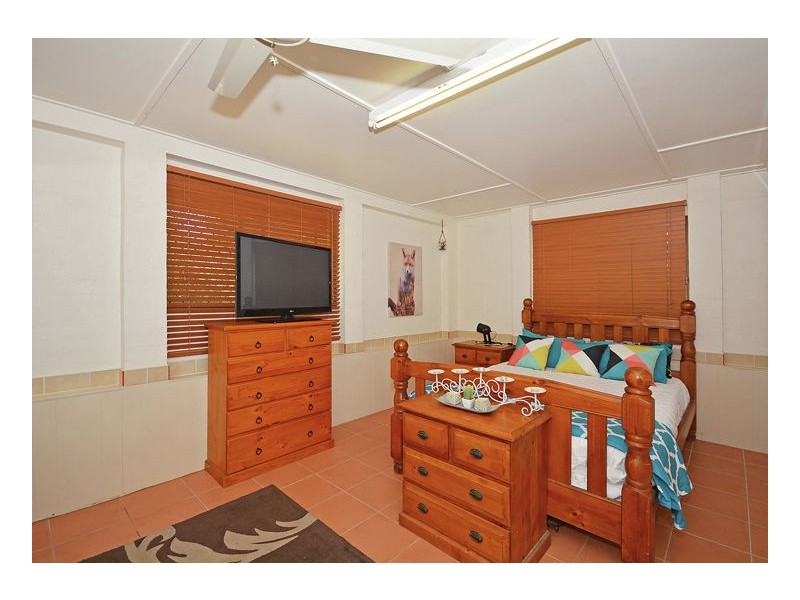28 Zephyr Street, Scarness QLD 4655
