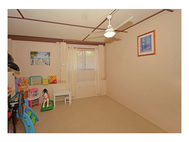 28 Zephyr Street, Scarness QLD 4655