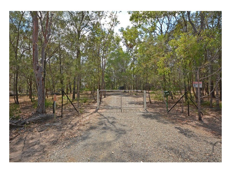 17 Jacqueline Drive, Pacific Haven QLD 4659