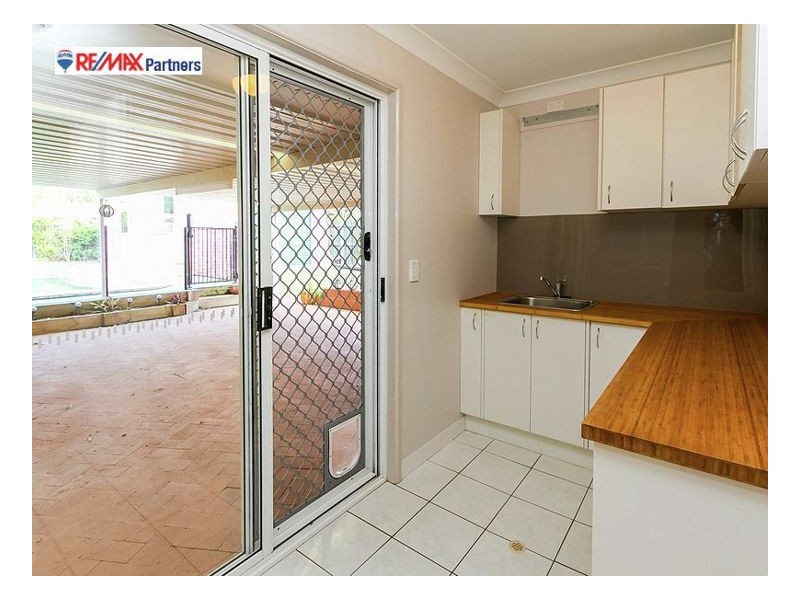 17 Whimbrel Grove, Eli Waters QLD 4655
