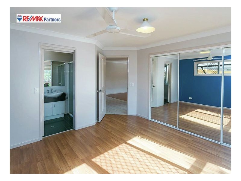 17 Whimbrel Grove, Eli Waters QLD 4655