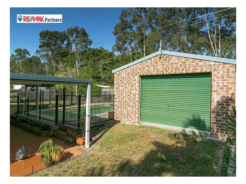 17 Whimbrel Grove, Eli Waters QLD 4655