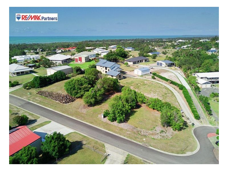 2 Bonnie Place, Craignish QLD 4655
