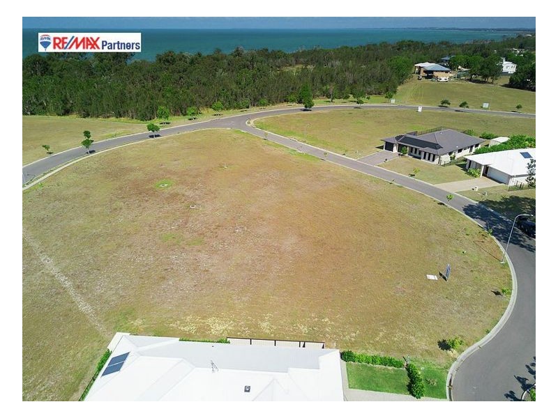 7 Fulmar Ct, Burrum Heads QLD 4659