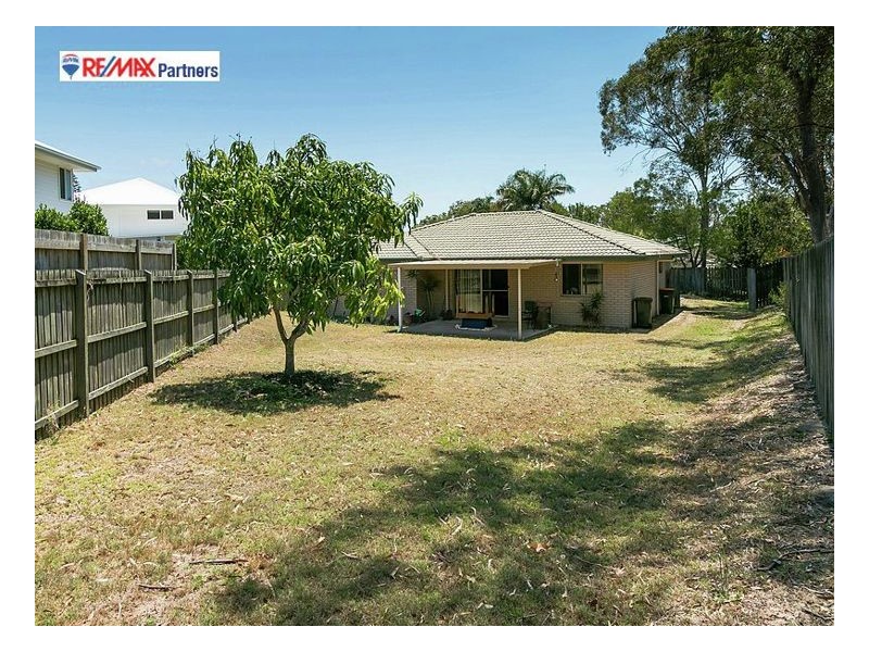 2/36A Tavistock Street, Torquay QLD 4655