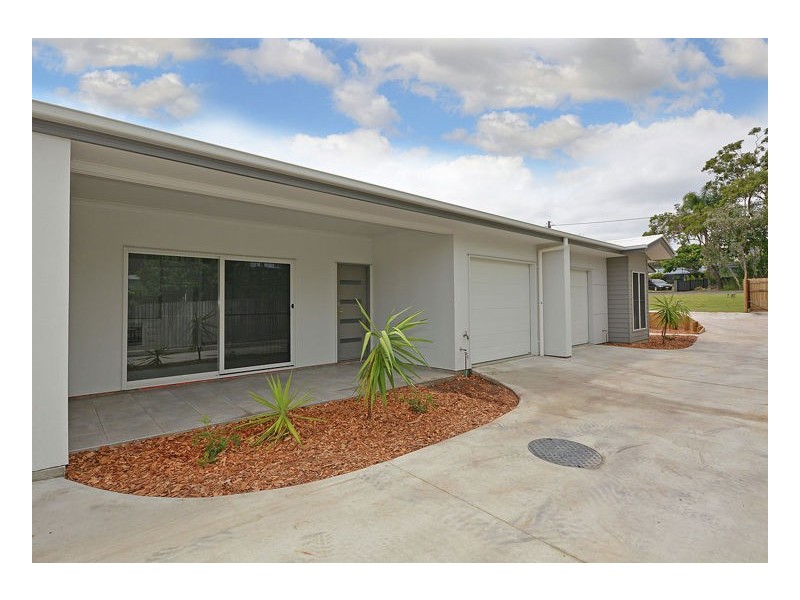 2/60 Totness Street, Torquay QLD 4655