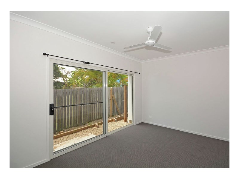 2/60 Totness Street, Torquay QLD 4655