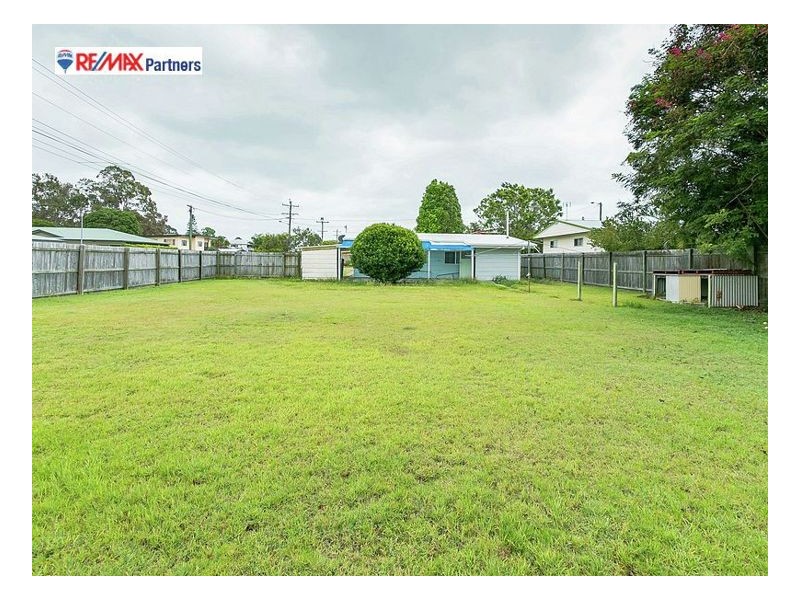 2 John Street, Scarness QLD 4655