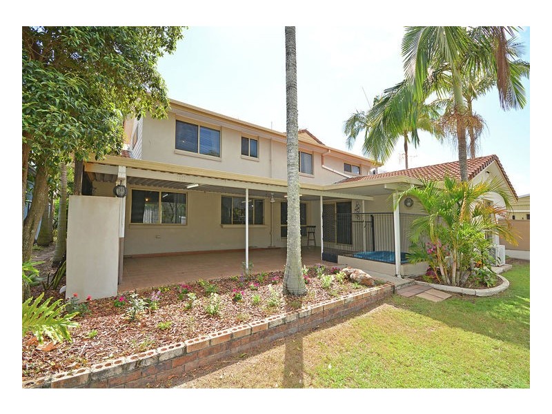 131 Burrum Street, Burrum Heads QLD 4659