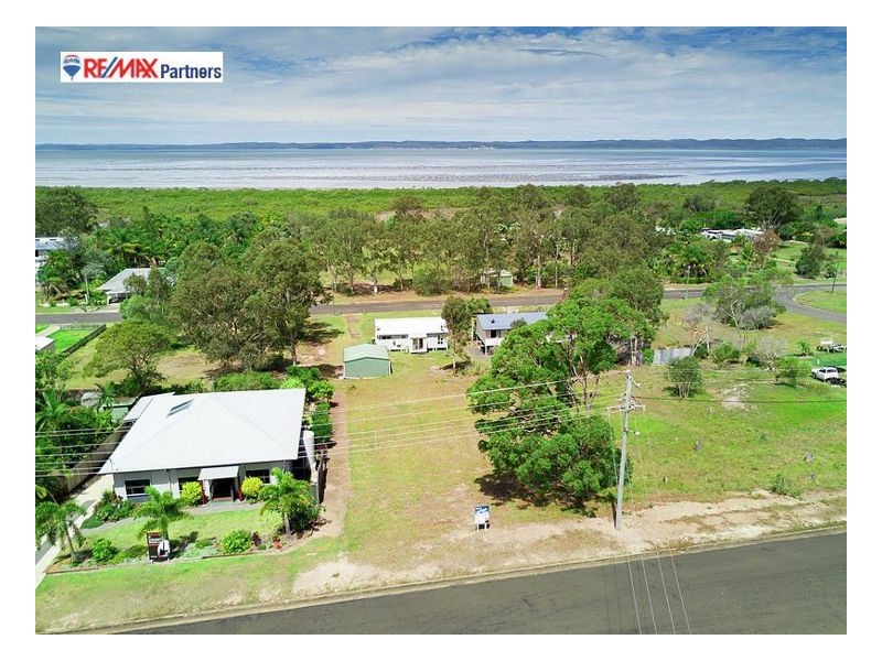 32 Petrel Ave, River Heads QLD 4655