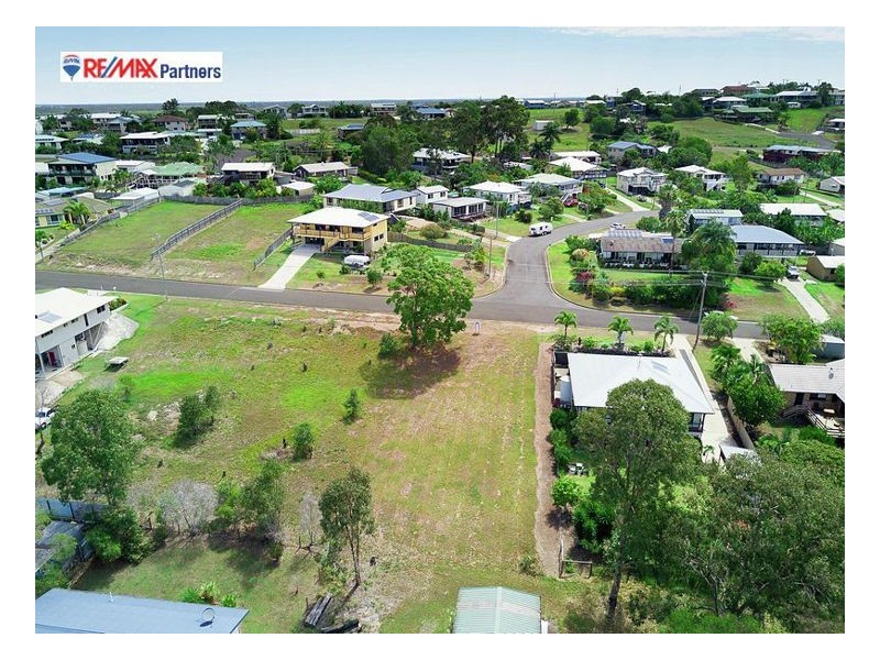 32 Petrel Ave, River Heads QLD 4655