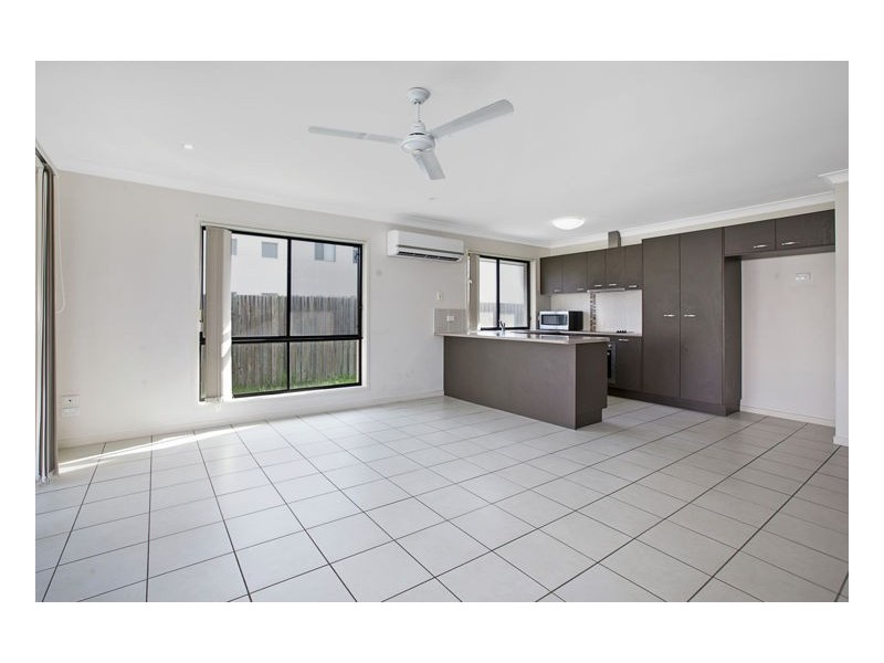 28 Magellan Cir, Urraween QLD 4655