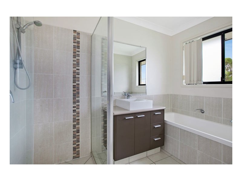 28 Magellan Cir, Urraween QLD 4655