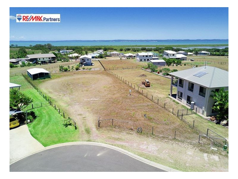 15 Brahminy Court, River Heads QLD 4655