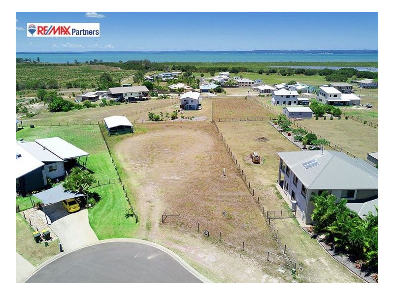 15 Brahminy Court, River Heads QLD 4655