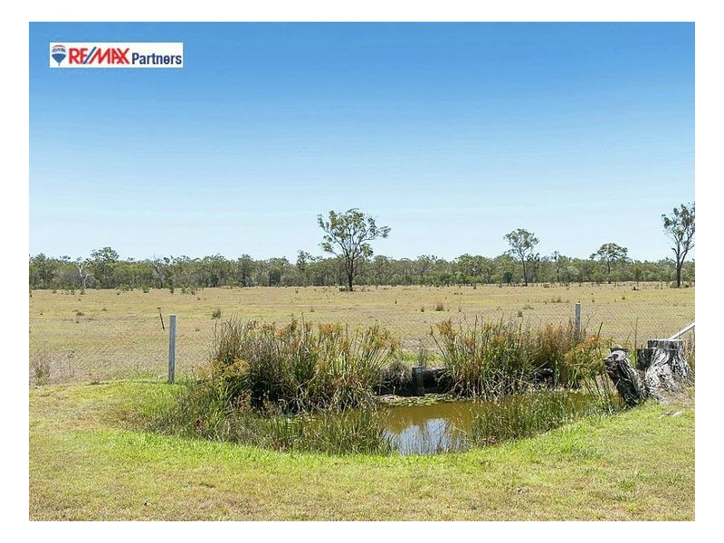 39 Smith Road, Howard QLD 4659