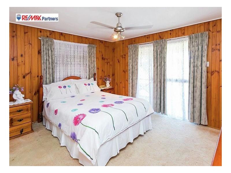39 Smith Road, Howard QLD 4659