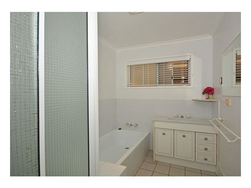 33 Romney Street, Pialba QLD 4655