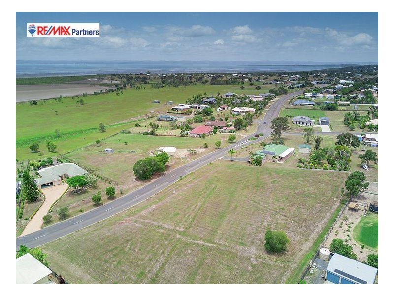 138-140 Cove Boulevard, River Heads QLD 4655