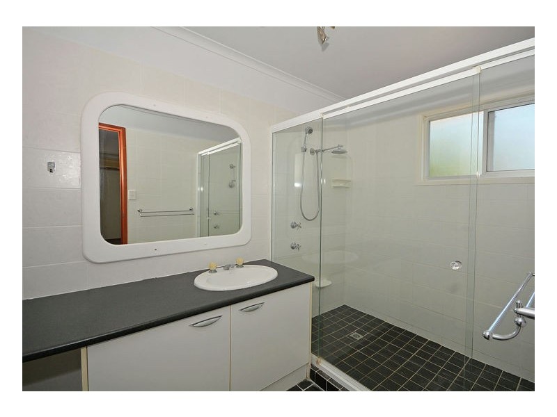 2/43 Murphy Street, Point Vernon QLD 4655