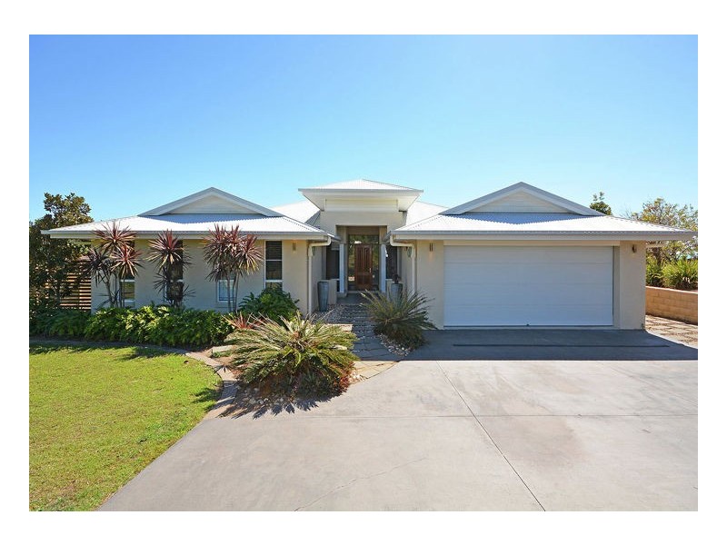 12 Hummock View Drive, Craignish QLD 4655