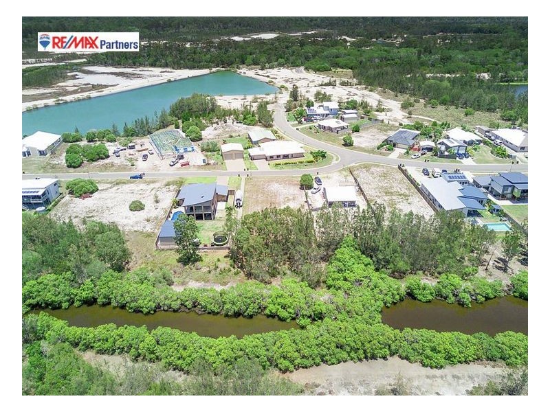 6 Eds Place, Burrum Heads QLD 4659