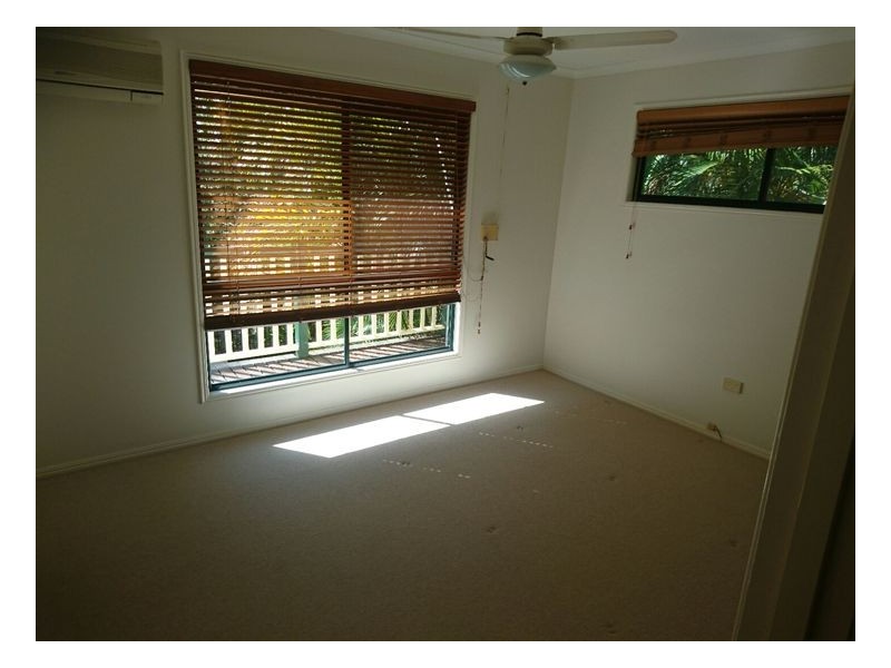 55A Ladbroke Crescent, Urangan QLD 4655