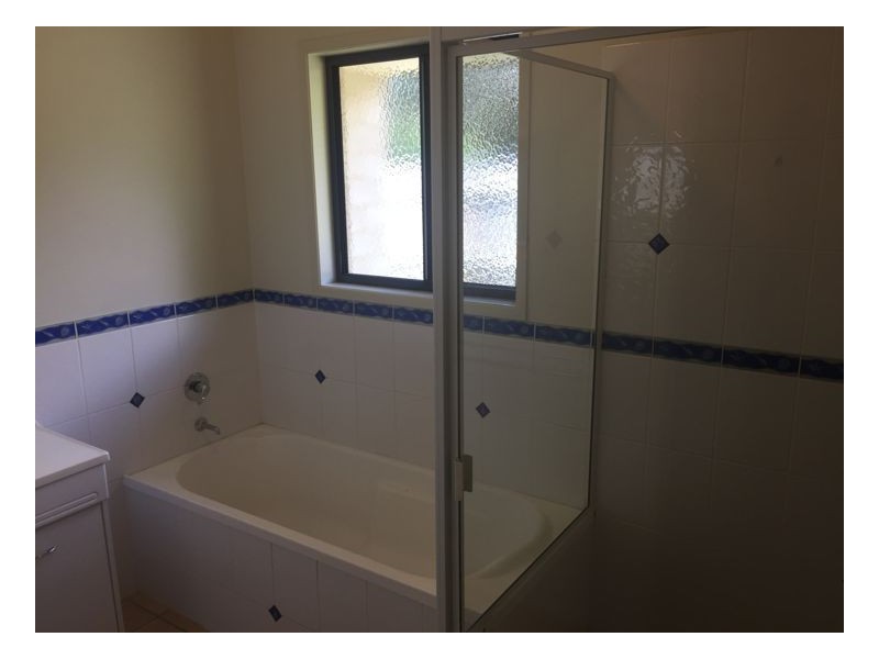 16 Kingston Close, Wondunna QLD 4655