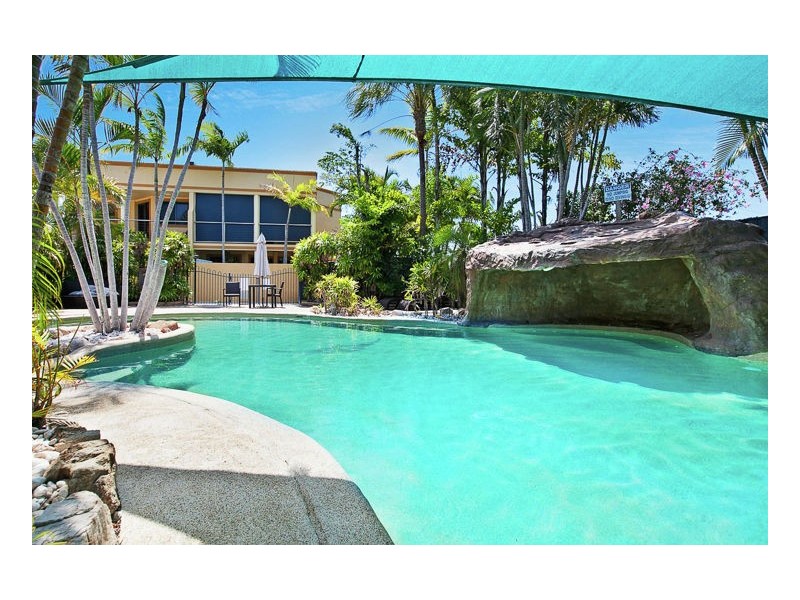 15/33 Elizabeth Street, Urangan QLD 4655