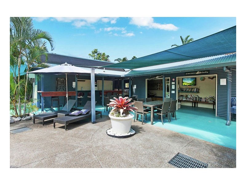 15/33 Elizabeth Street, Urangan QLD 4655