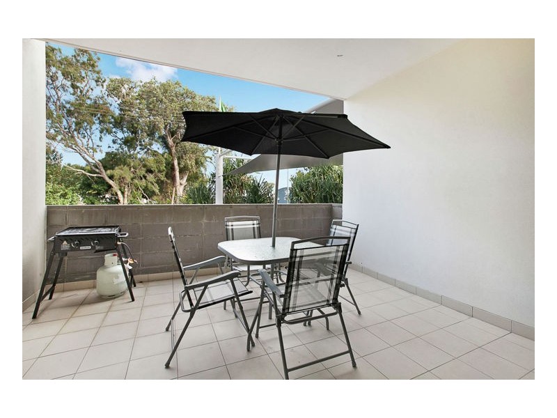 113/627 Charlton Esplanade, Urangan QLD 4655