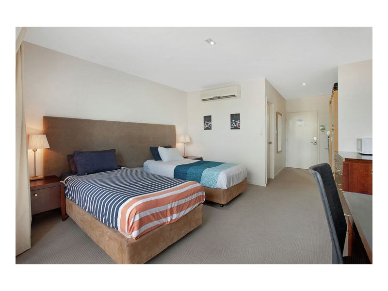 113/627 Charlton Esplanade, Urangan QLD 4655