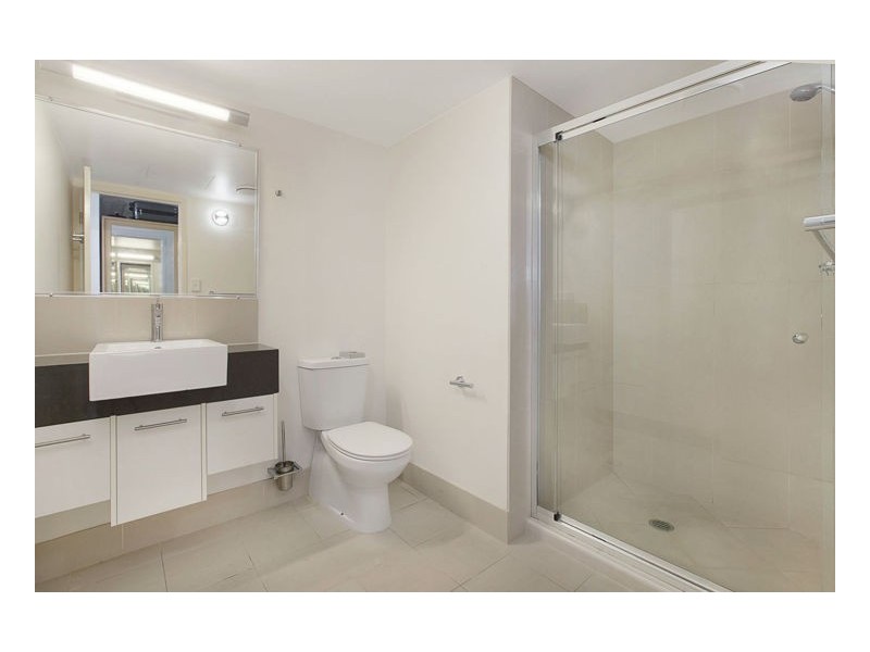 113/627 Charlton Esplanade, Urangan QLD 4655