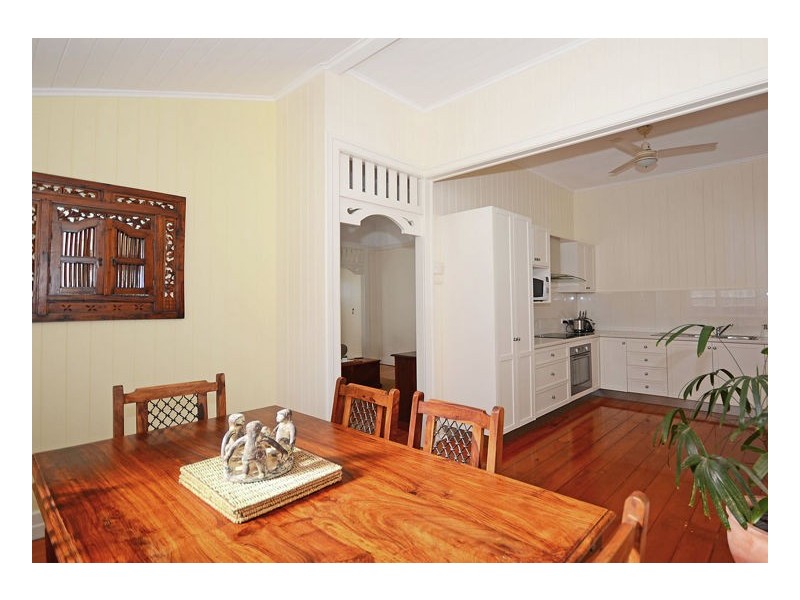 91 Oslove Drive, Booral QLD 4655