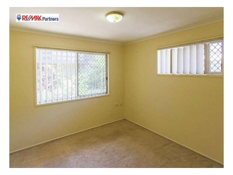 15 Margaret Street, Urangan QLD 4655