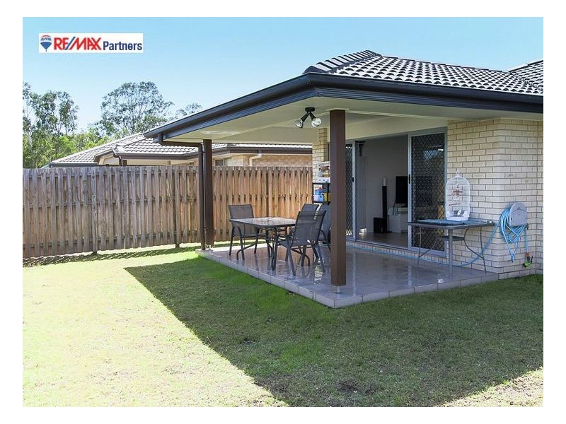 7 Lawson Road, Urraween QLD 4655