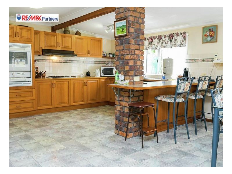 12 Rokeby Road, Booral QLD 4655
